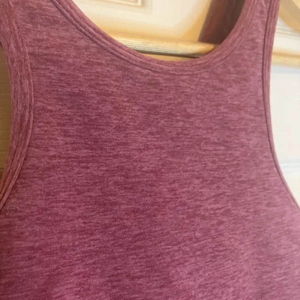 Beyond Yoga Burgundy Tank Top - Picture 3 of 6